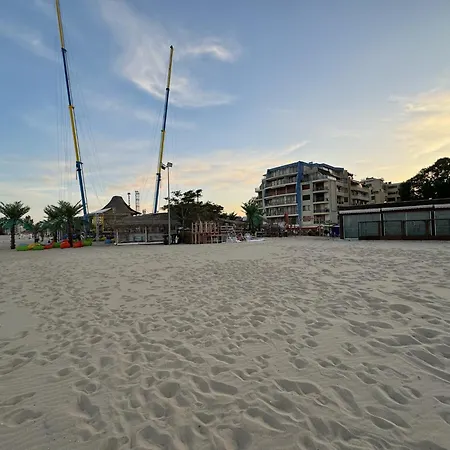 Appartement Spacious Beachfront - Kaya *