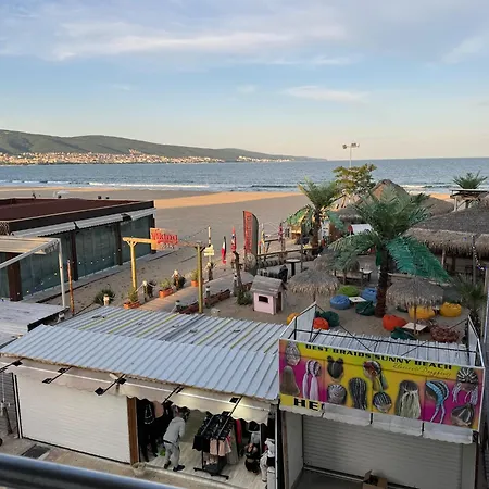 Spacious Beachfront - Kaya Appartement Sunny Beach