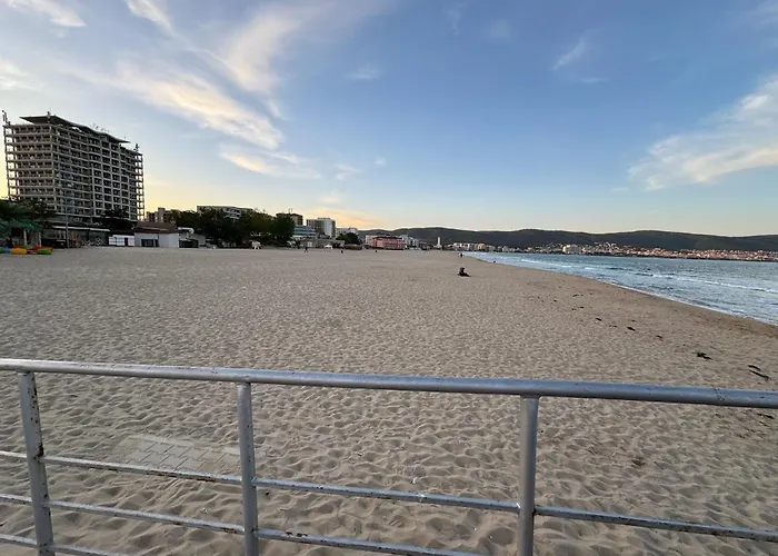 Διαμέρισμα Spacious Beachfront - Kaya