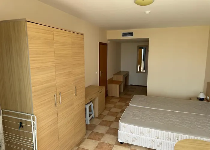 Διαμέρισμα Spacious Beachfront - Kaya Σάνι Μπιτς