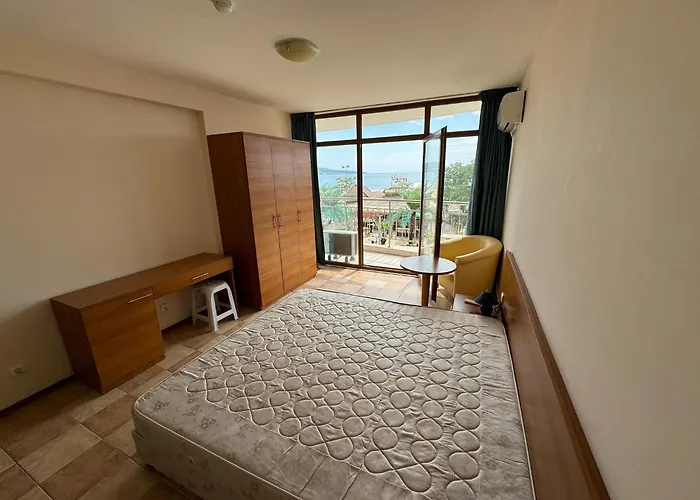 Spacious Beachfront - Kaya Διαμέρισμα Σάνι Μπιτς