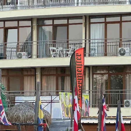 Spacious Beachfront - Kaya * Slantschew brjag