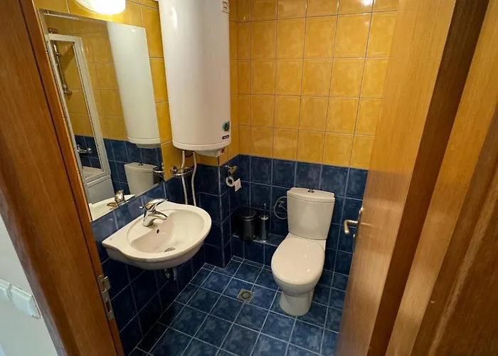 Spacious Beachfront - Kaya