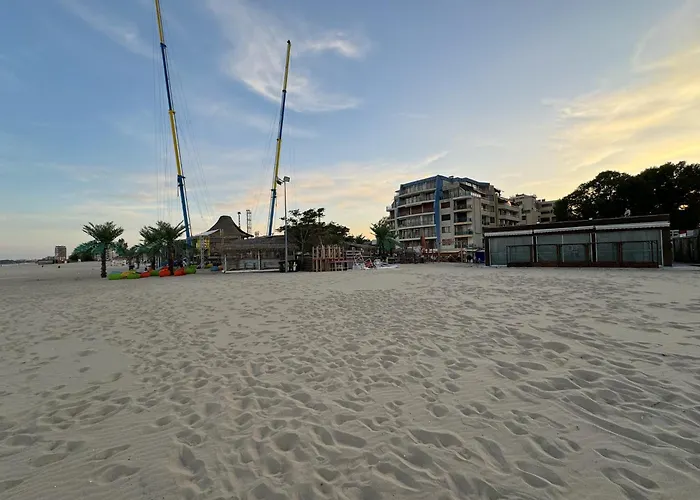 Apartment Spacious Beachfront - Kaya *