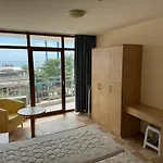 Spacious Beachfront - Kaya * Napospart