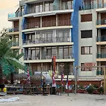 Apartman Spacious Beachfront - Kaya Napospart